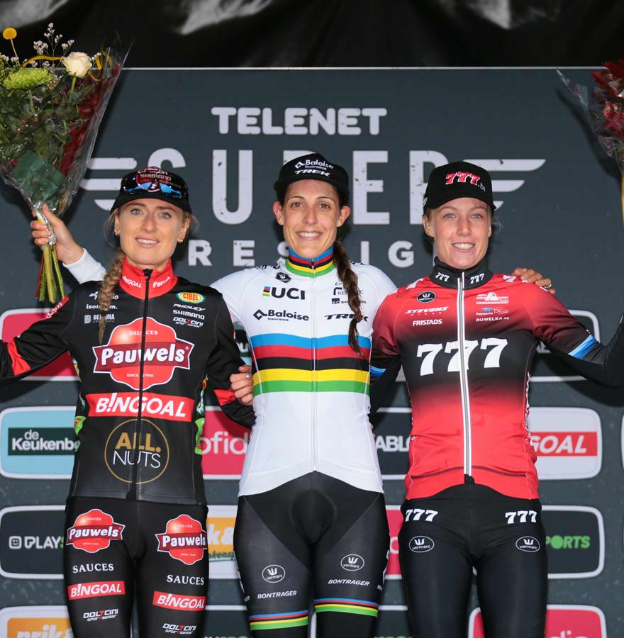 Lucinda Brand wint eerste manche van Telenet Superprestige