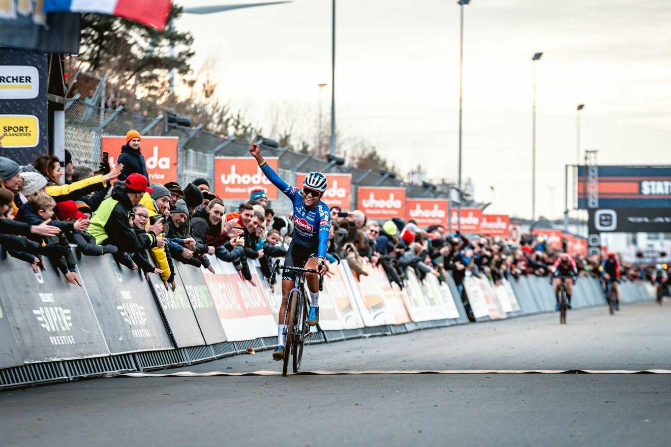 Alvarado snelt naar winst in Heusden-Zolder