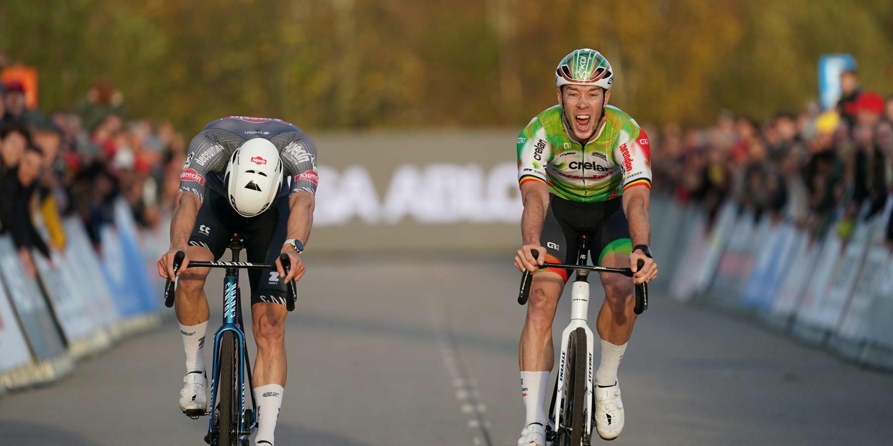 Sweeck wint na fotofinish in Niel